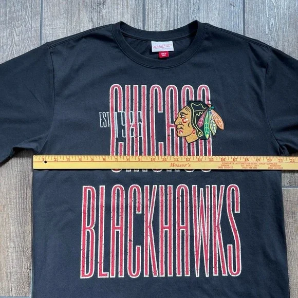 Mitchell & Ness Chicago Blackhawks Black Embroidered Short Sleeve Shirt Men's L - Picture 5 of 6